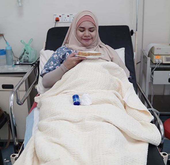 Instagram @yatthamzah_suci Yatt paksa diri untuk makan.